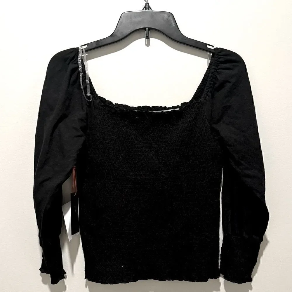 BLACK TAPE Petite Smocked Top Long Sleeve ruffled black top, size petite Large